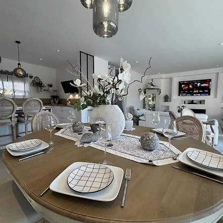 Le Luxury - 24h Du Mans - 11pers - Reve Au Mans Holiday home *