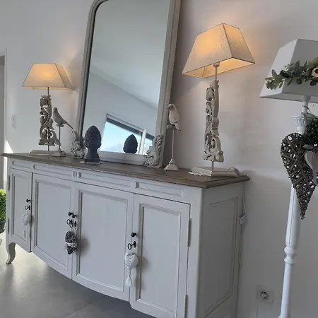 Le Luxury - 24h Du Mans - 11pers - Reve Au Mans Holiday home *